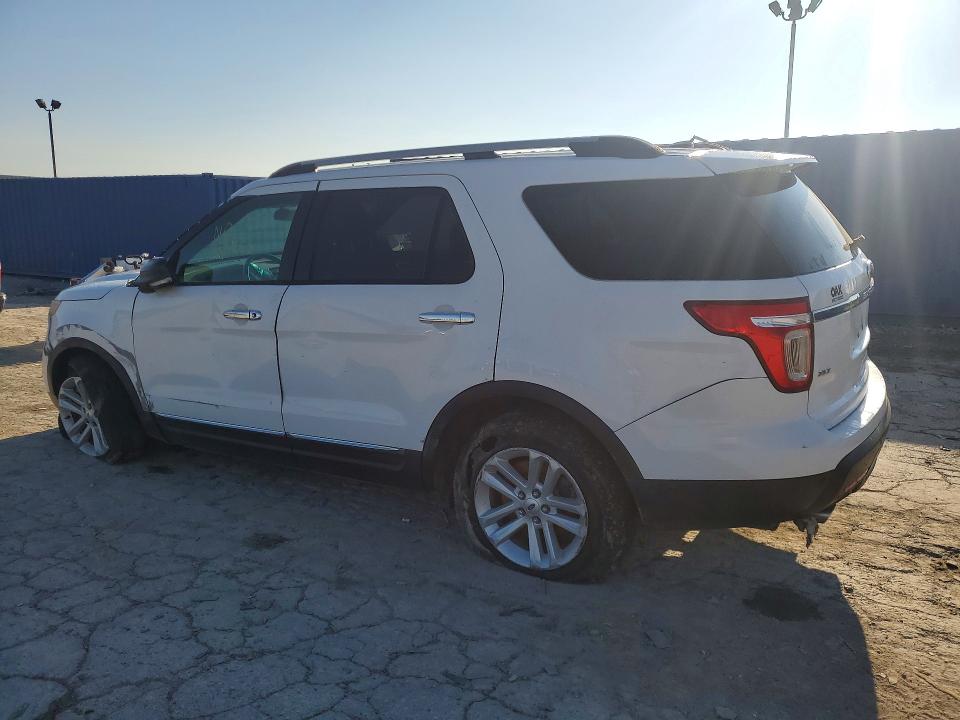 Photo 2 from auction – 2013 FORD EXPLORER with VIN 1FM5K8D80DGC56081