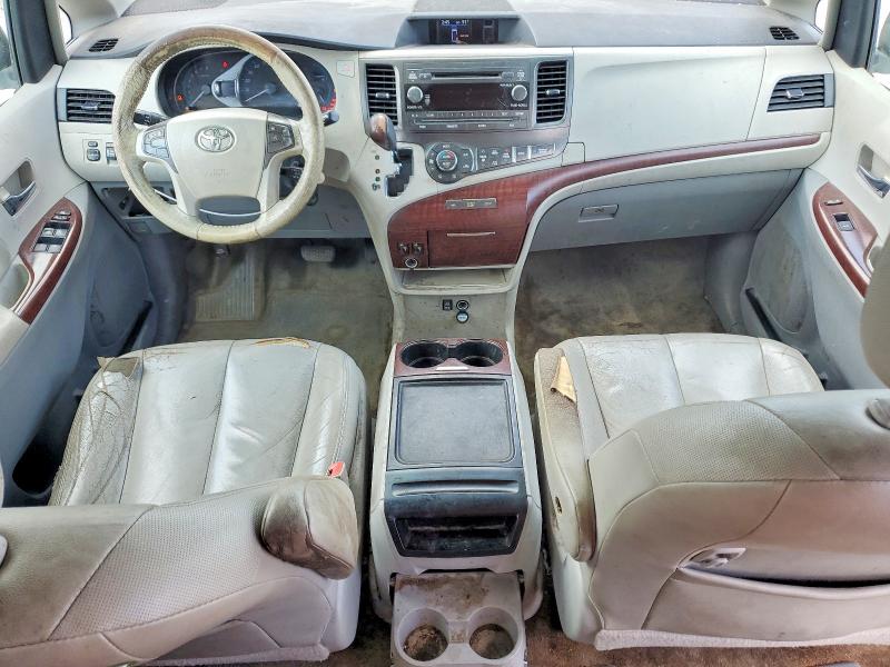 Zdjęcie 8 z aukcji – 2013 TOYOTA SIENNA z VIN 5TDYK3DC4DS361835