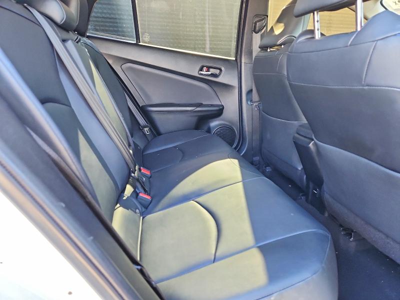 Photo 11 from auction – 2018 TOYOTA PRIUS with VIN JTDKARFU4J3063591