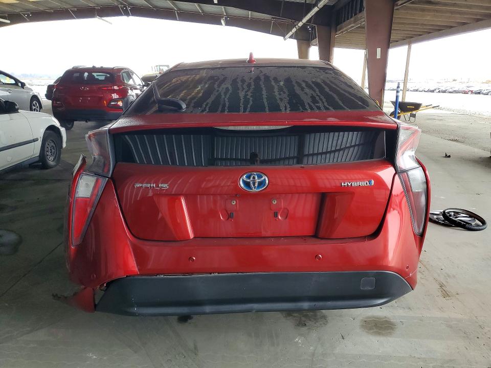 Photo 6 from auction – 2016 TOYOTA PRIUS with VIN JTDKARFU7G3515140