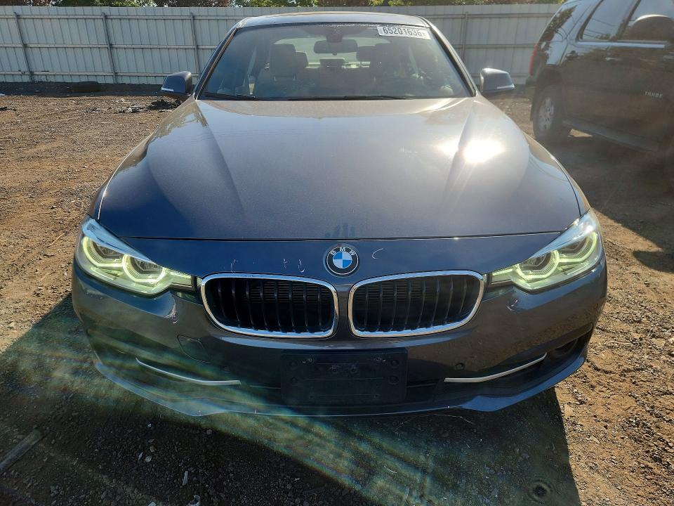 Photo 5 from auction – 2016 BMW 328 with VIN WBA8E3G56GNU05569
