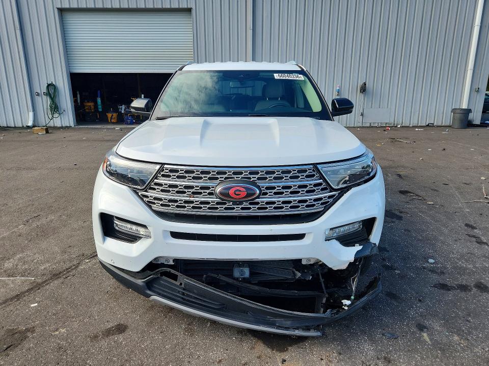 Снимка 5 от търг – 2022 FORD EXPLORER с VIN 1FMSK7FH7NGA61977