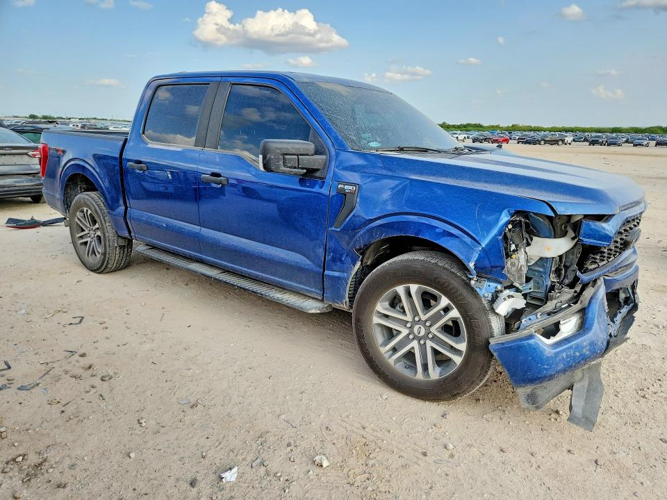 Zdjęcie 4 z aukcji – 2022 FORD F150 z VIN 1FTEW1C52NKE30996