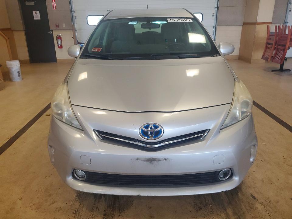 Photo 5 from auction – 2012 TOYOTA PRIUS V with VIN JTDZN3EU7C3037099