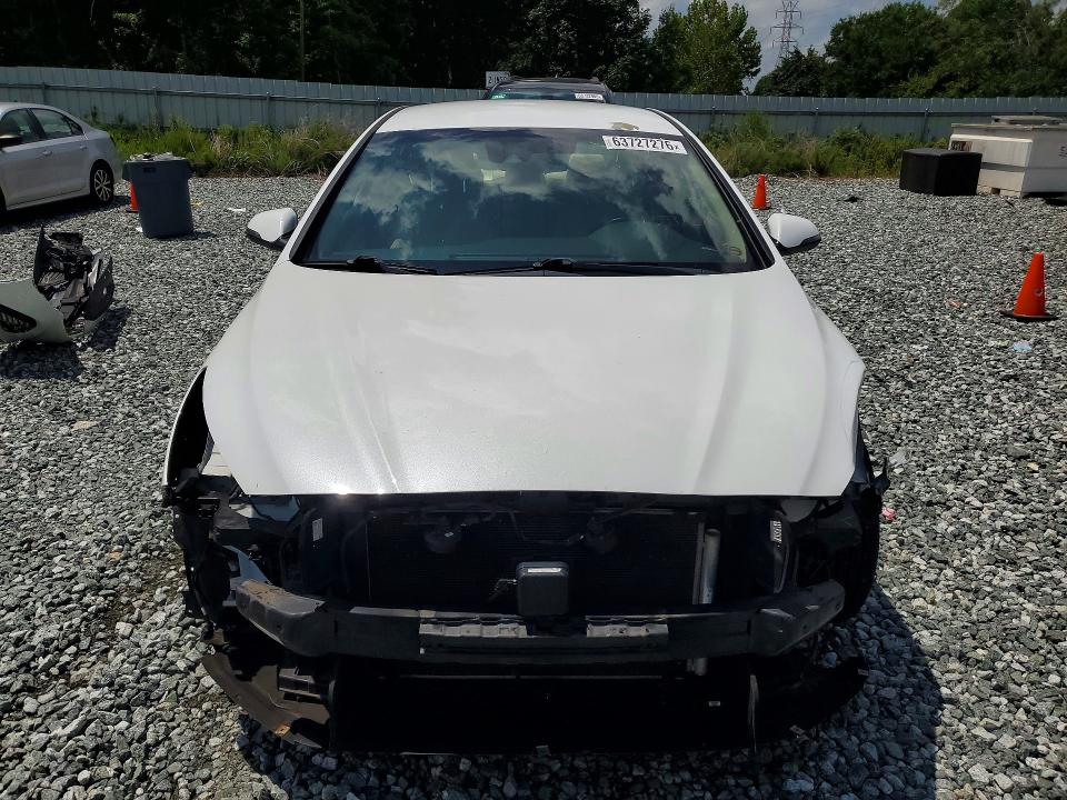 Photo 5 from auction – 2019 HYUNDAI SONATA with VIN 5NPE34AF2KH771931