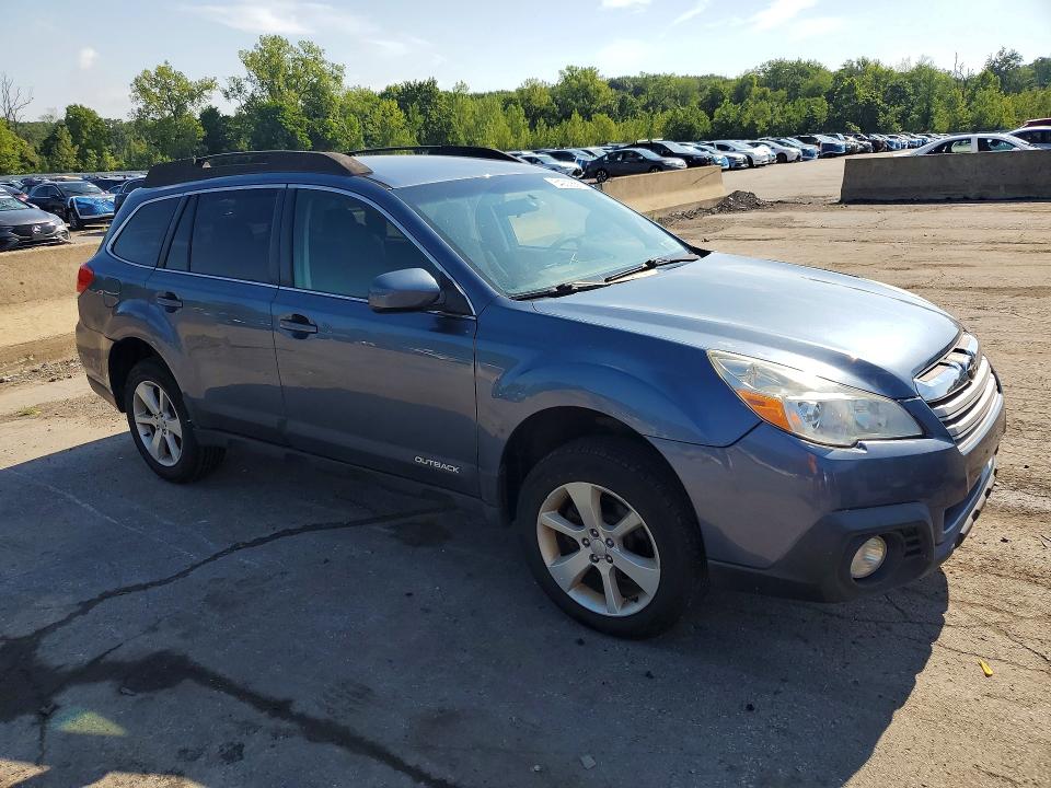 Photo 4 from auction – 2013 SUBARU OUTBACK with VIN 4S4BRBCC9D3268612