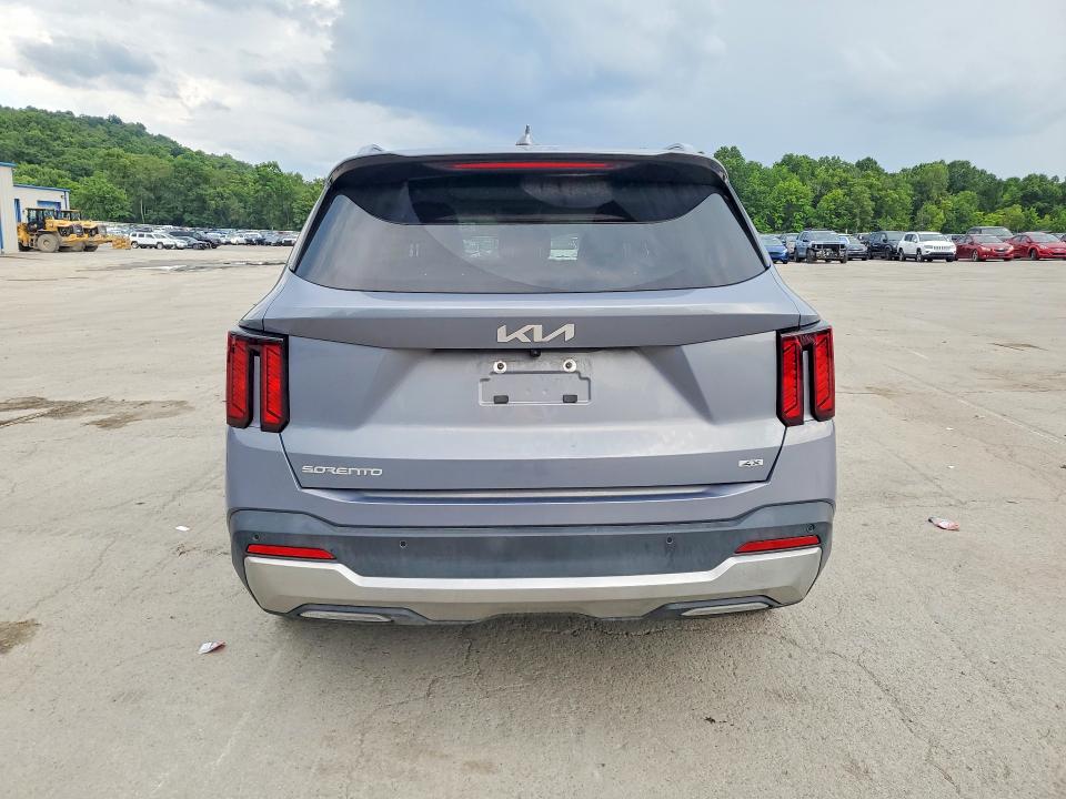 Photo 6 from auction – 2025 KIA SORENTO with VIN 5XYRLDJC6SG336750