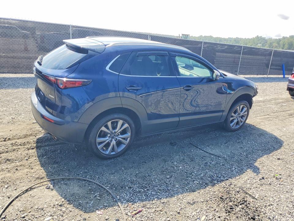Photo 3 from auction – 2022 MAZDA CX-30 with VIN 3MVDMBCL4NM453600