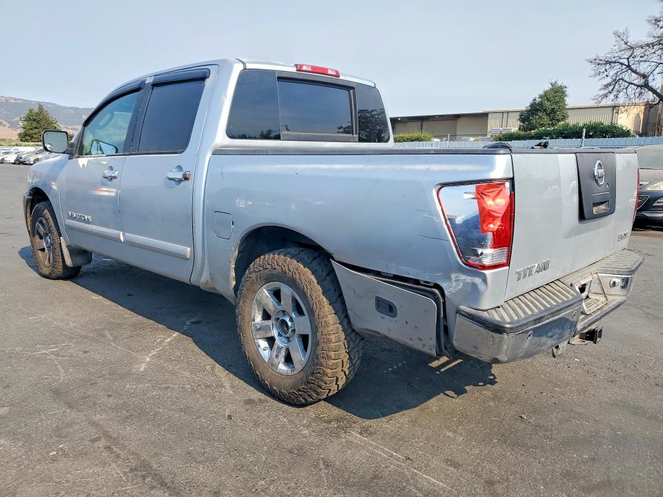 Photo 2 from auction – 2005 NISSAN TITAN with VIN 1N6AA07A45N556576