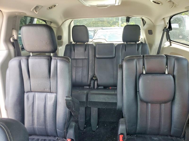 Снимка 10 от търг – 2016 CHRYSLER TOWN & COUNTRY с VIN 2C4RC1BG3GR280740