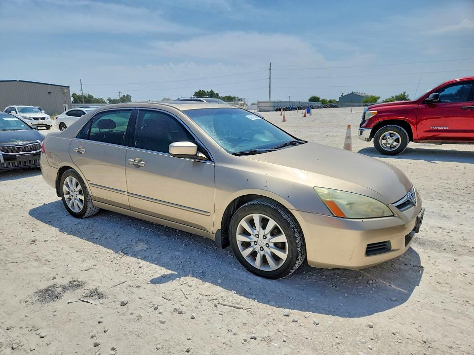 Photo 4 from auction – 2006 HONDA ACCORD with VIN 1HGCM66546A006458