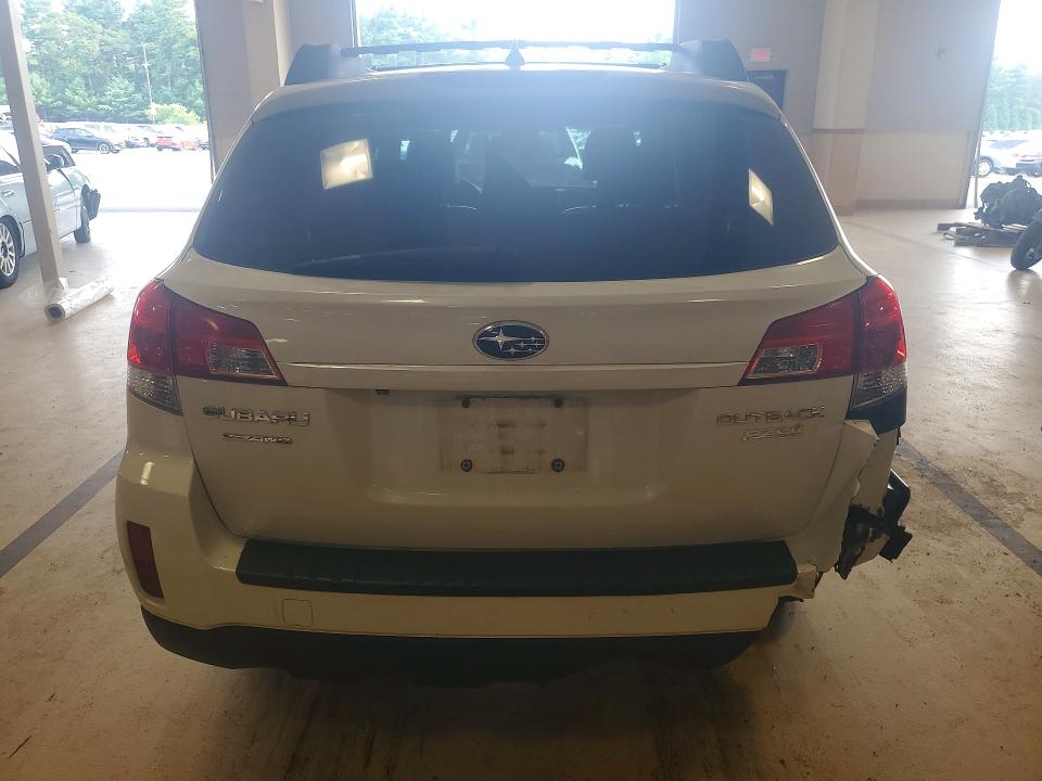 Photo 6 from auction – 2011 SUBARU OUTBACK with VIN 4S4BRBKC6B3312323