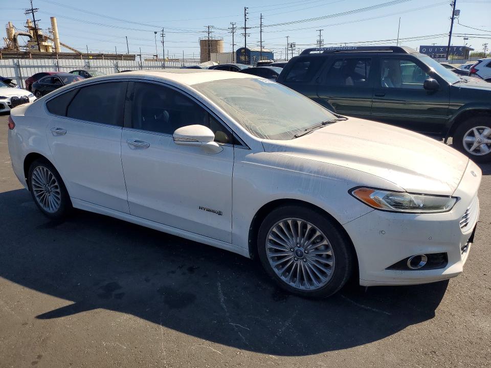 Photo 4 from auction – 2013 FORD FUSION with VIN 3FA6P0RU1DR282141