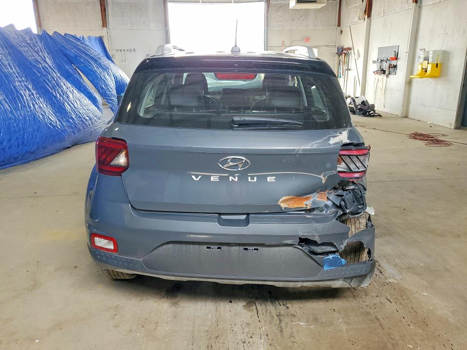 Foto 6 de la subasta – 2025 HYUNDAI VENUE con VIN KMHRC8A31SU404356