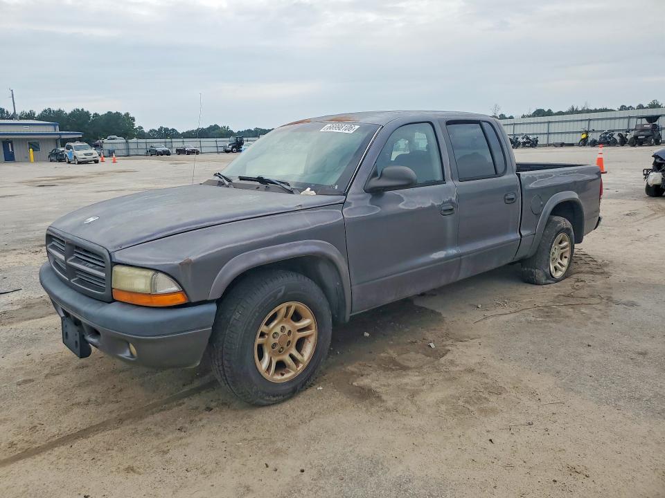 DODGE DAKOTA 2003 with VIN 1D7HL38X73S142938 - Photo from auction