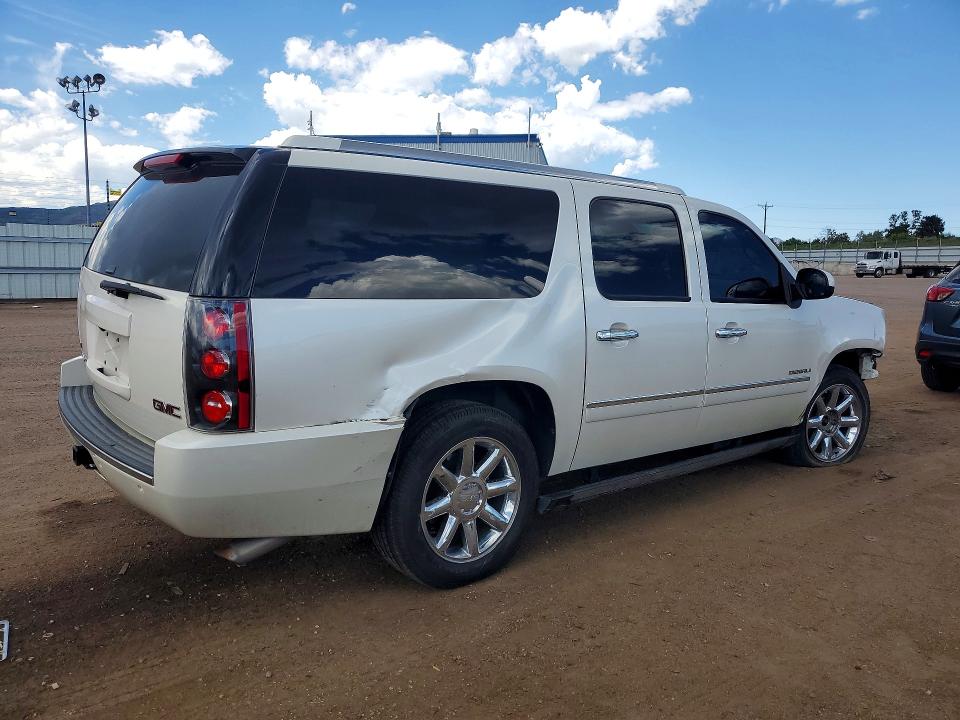 Photo 3 from auction – 2011 GMC YUKON XL with VIN 1GKS2MEF0BR394528