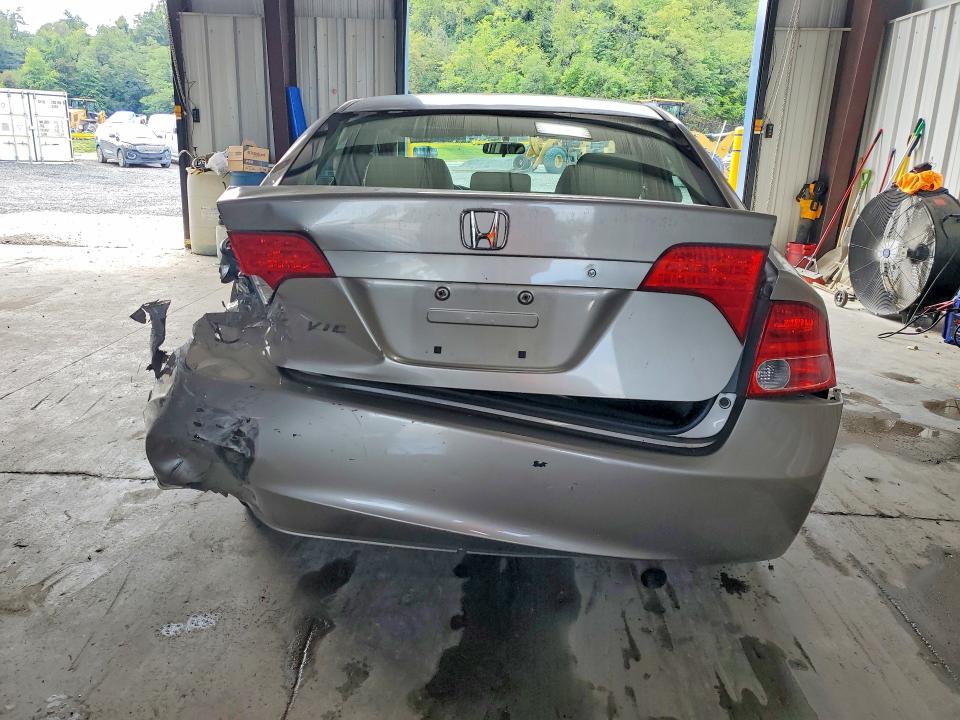 Photo 6 from auction – 2006 HONDA CIVIC with VIN 1HGFA16516L098271