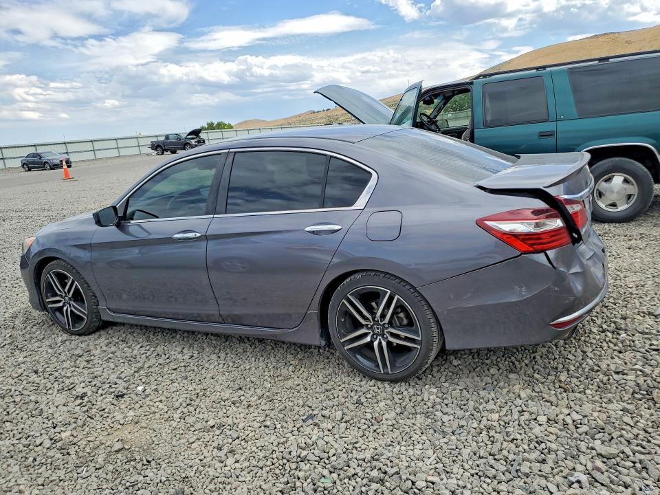 Снимка 2 от търг – 2017 HONDA ACCORD с VIN 1HGCR2F55HA198079