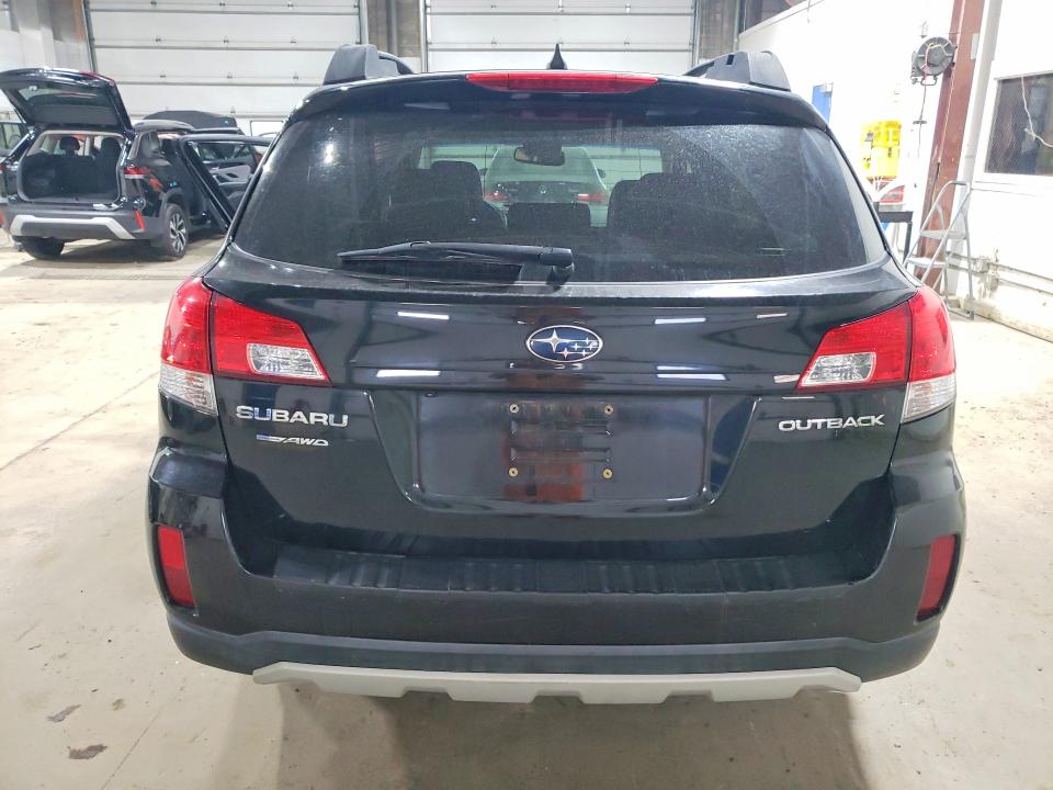 Photo 6 from auction – 2013 SUBARU OUTBACK with VIN 4S4BRCSC4D3286720