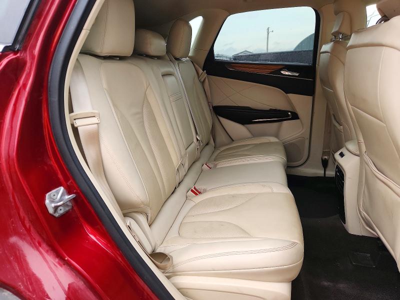 Photo 10 from auction – 2016 LINCOLN MKC with VIN 5LMCJ2D99GUJ27260
