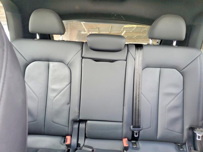 Photo 10 from auction – 2021 AUDI Q3 with VIN WA1AUCF3XM1065475