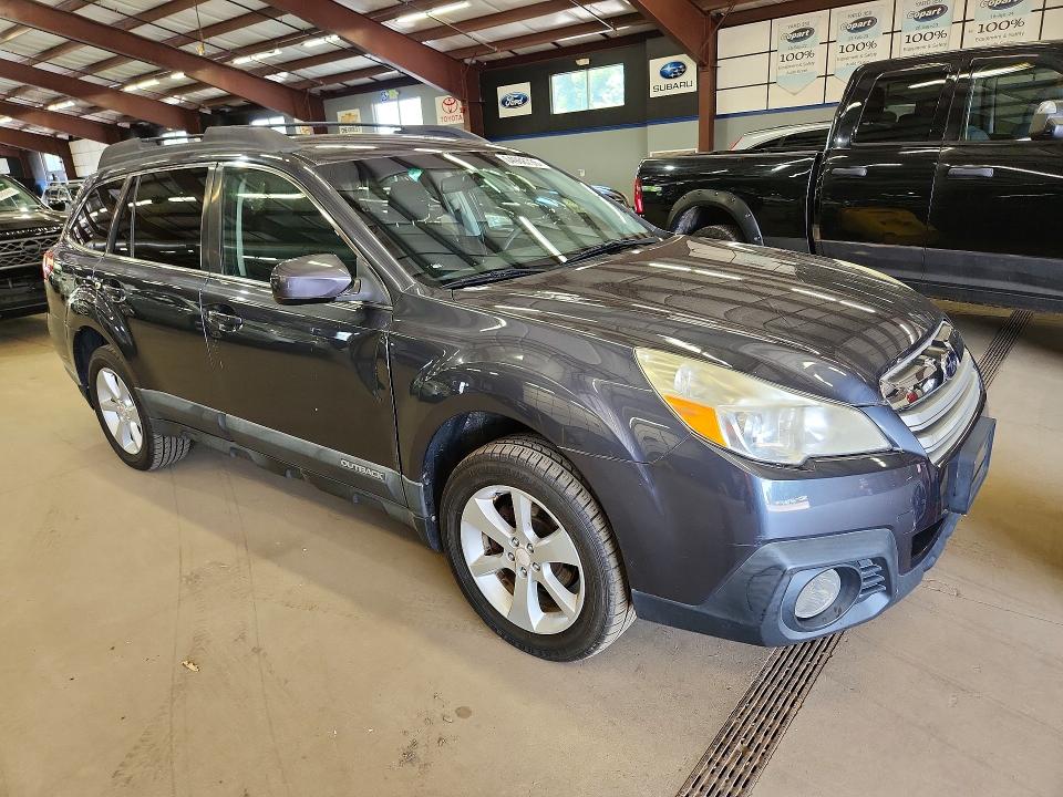 Photo 4 from auction – 2014 SUBARU OUTBACK with VIN 4S4BRBCC9E3302131