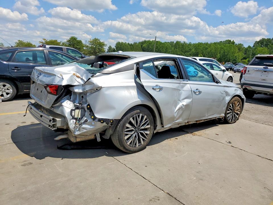 Photo 3 from auction – 2025 NISSAN ALTIMA with VIN 1N4BL4DV7SN403675