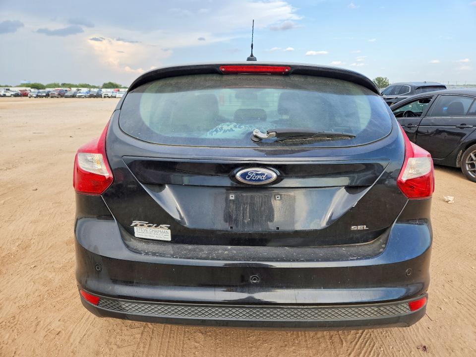 Photo 6 from auction – 2012 FORD FOCUS with VIN 1FAHP3M22CL237383