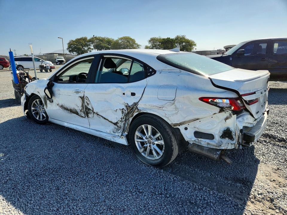 Photo 2 from auction – 2025 TOYOTA CAMRY with VIN 4T1DAACK1SU191887