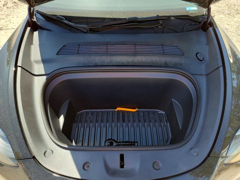 Photo 11 from auction – 2024 TESLA MODEL Y with VIN 7SAYGDEE4RA250673