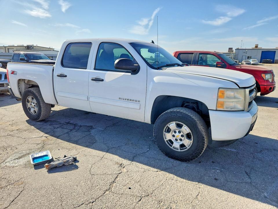 Photo 4 from auction – 2010 CHEVROLET SILVERADO with VIN 3GCRKSE37AG286703