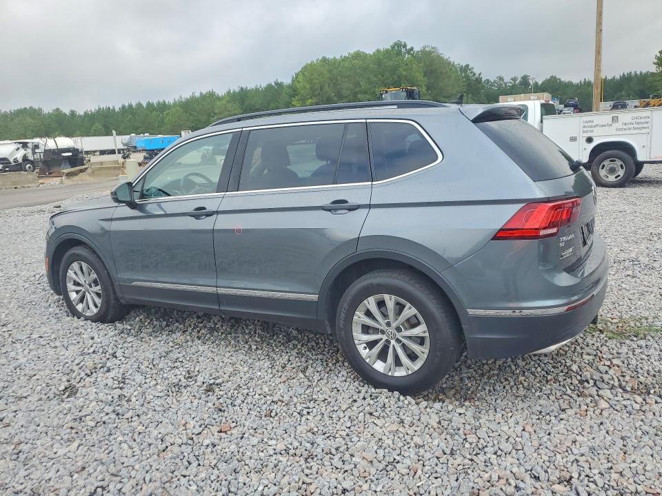 Photo 2 from auction – 2018 VOLKSWAGEN TIGUAN with VIN 3VV3B7AX3JM169232