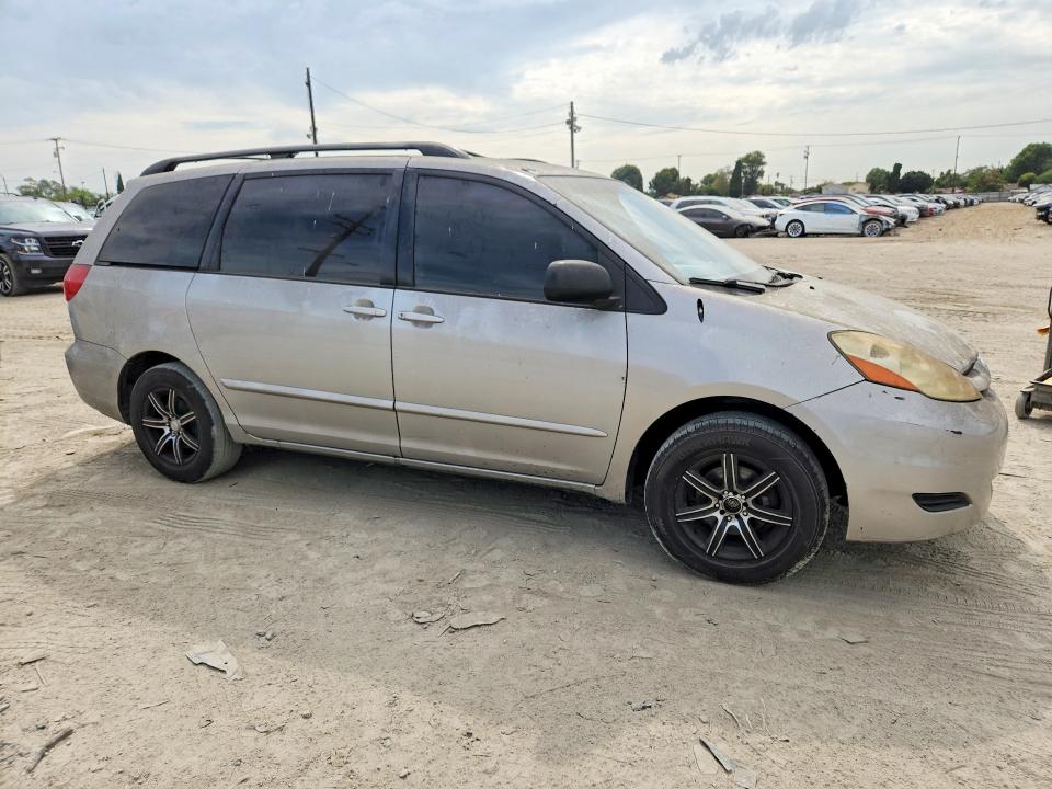 Photo 4 from auction – 2006 TOYOTA SIENNA with VIN 5TDZA23C96S405009