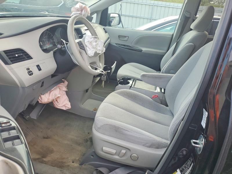 Photo 7 from auction – 2012 TOYOTA SIENNA with VIN 5TDKK3DCXCS189802