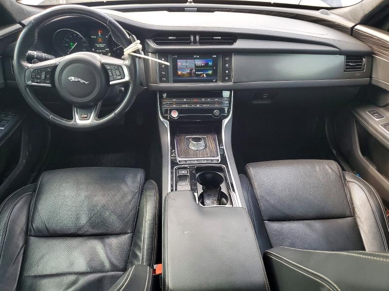 Photo 8 from auction – 2016 JAGUAR XF with VIN SAJBG4BV8GCY13259