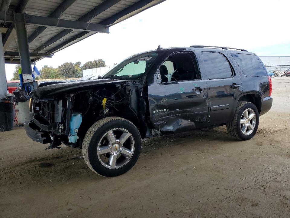 CHEVROLET TAHOE 2007 with VIN 1GNFC13J07J339381 - Photo from auction
