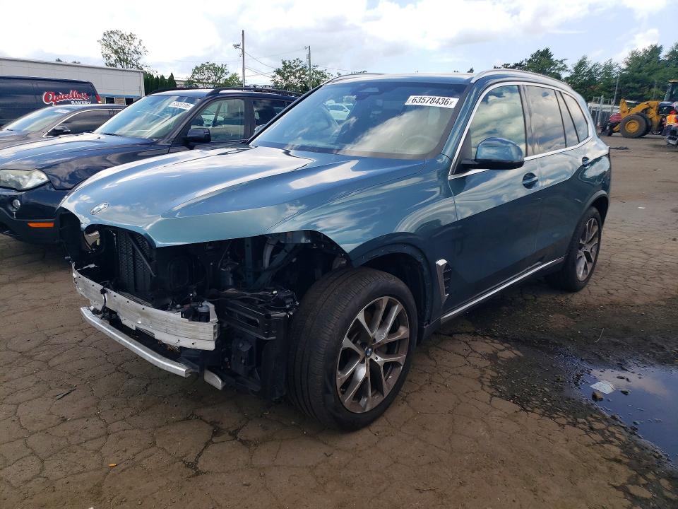BMW X5 2025 with VIN 5UX23EU01S9W74128 - Photo from auction