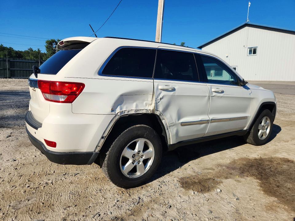 Photo 3 from auction – 2012 JEEP GRAND CHEROKEE with VIN 1C4RJFAG5CC270069