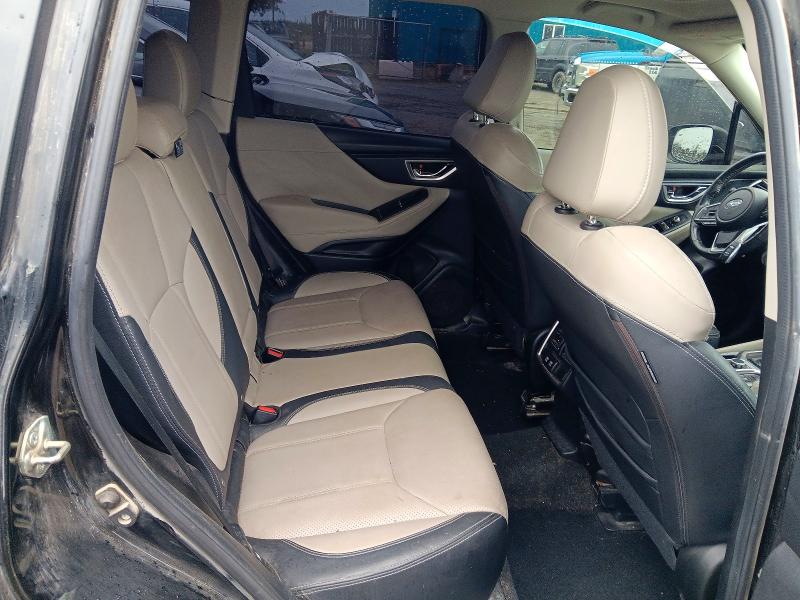 Photo 10 from auction – 2019 SUBARU FORESTER with VIN JF2SKAUC2KH405280
