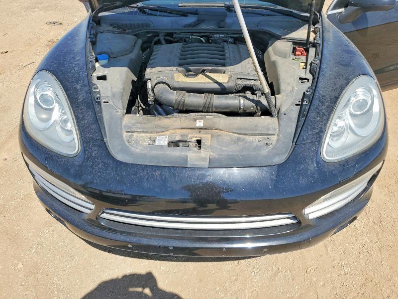 Photo 11 from auction – 2014 PORSCHE CAYENNE with VIN WP1AA2A20ELA09556