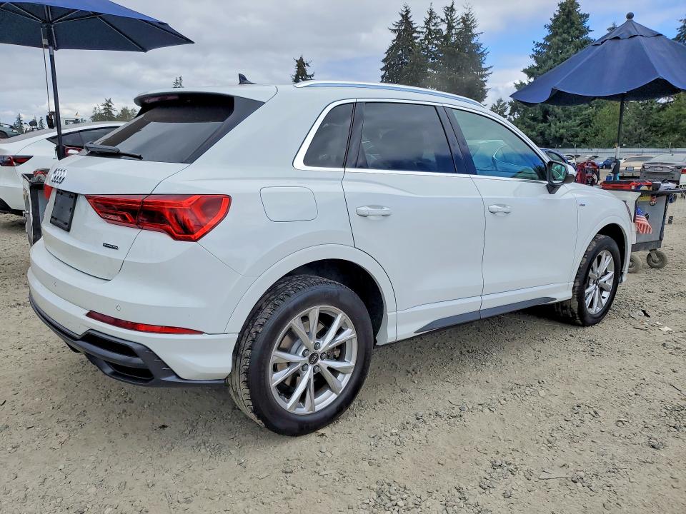 Фото 3 с аукциона – 2022 AUDI Q3 с VIN WA1EECF39N1095468