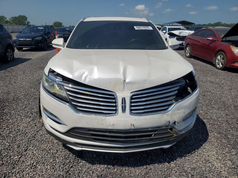 Photo 5 from auction – 2016 LINCOLN MKC with VIN 5LMCJ3C94GUJ08350