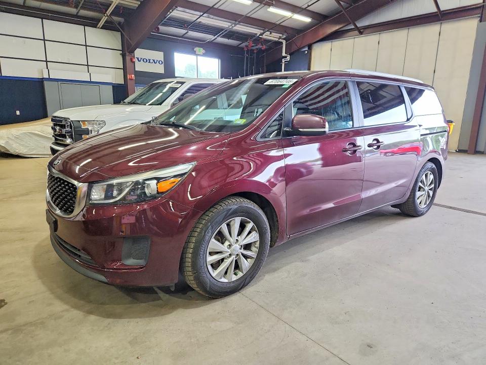 KIA SEDONA 2017 with VIN KNDMB5C19H6333335 - Photo from auction
