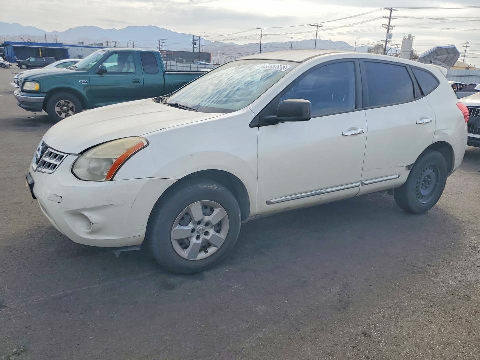 NISSAN ROGUE 2011 with VIN JN8AS5MT6BW185692 - Photo from auction