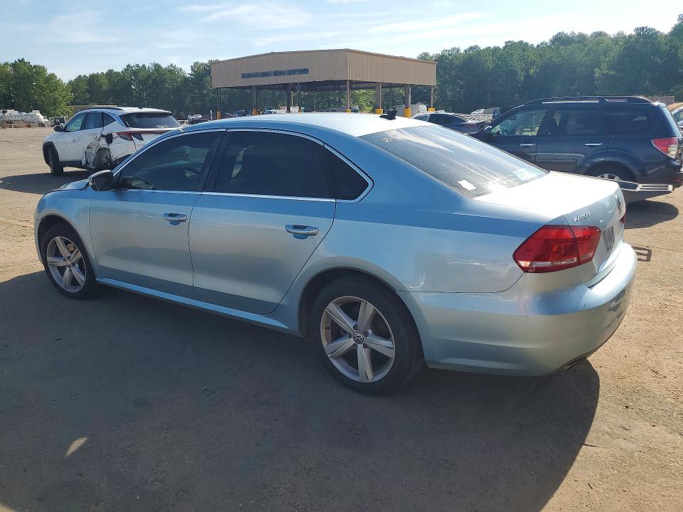 Photo 2 from auction – 2013 VOLKSWAGEN PASSAT with VIN 1VWBH7A32DC107698