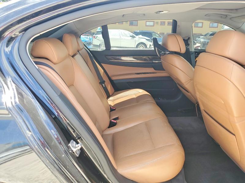 Photo 10 from auction – 2012 BMW 750 with VIN WBAKC8C51CC435681