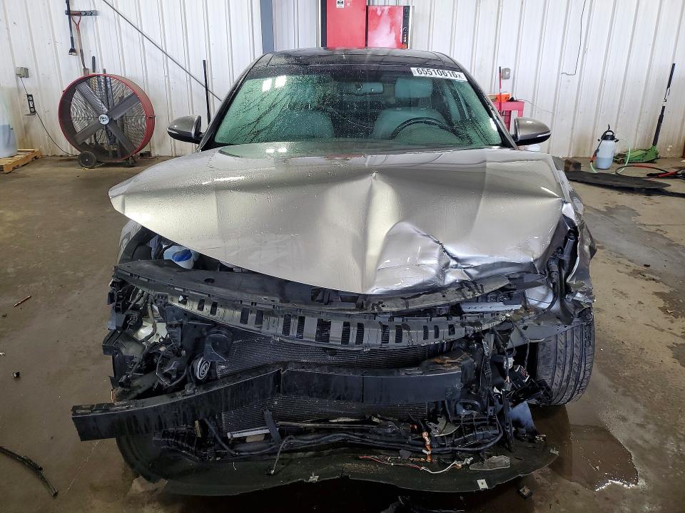 Photo 5 from auction – 2016 KIA OPTIMA with VIN 5XXGU4L30GG048140
