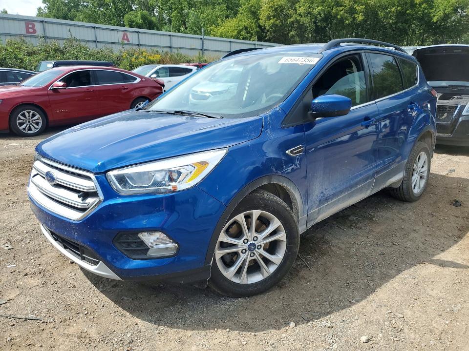 FORD ESCAPE 2017 with VIN 1FMCU9GD0HUC94899 - Photo from auction