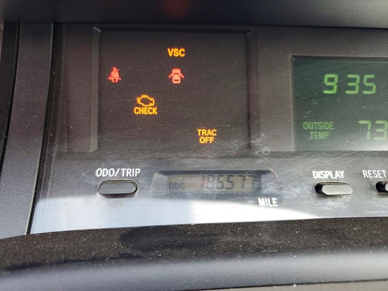 Photo 9 from auction – 2003 TOYOTA AVALON with VIN 4T1BF28B23U300138