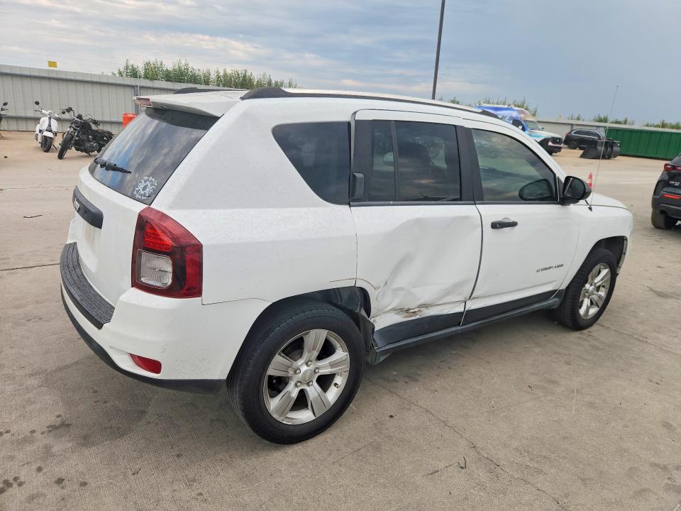Photo 3 from auction – 2014 JEEP COMPASS with VIN 1C4NJDBB0ED623031